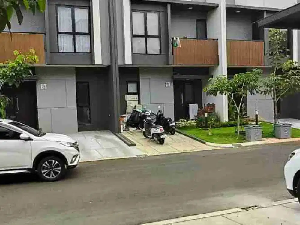 Dijual Murah Rumah 2 Lantai di Cluster Regia Summarecon Crown Gading Bekasi Nego Sampai jadi