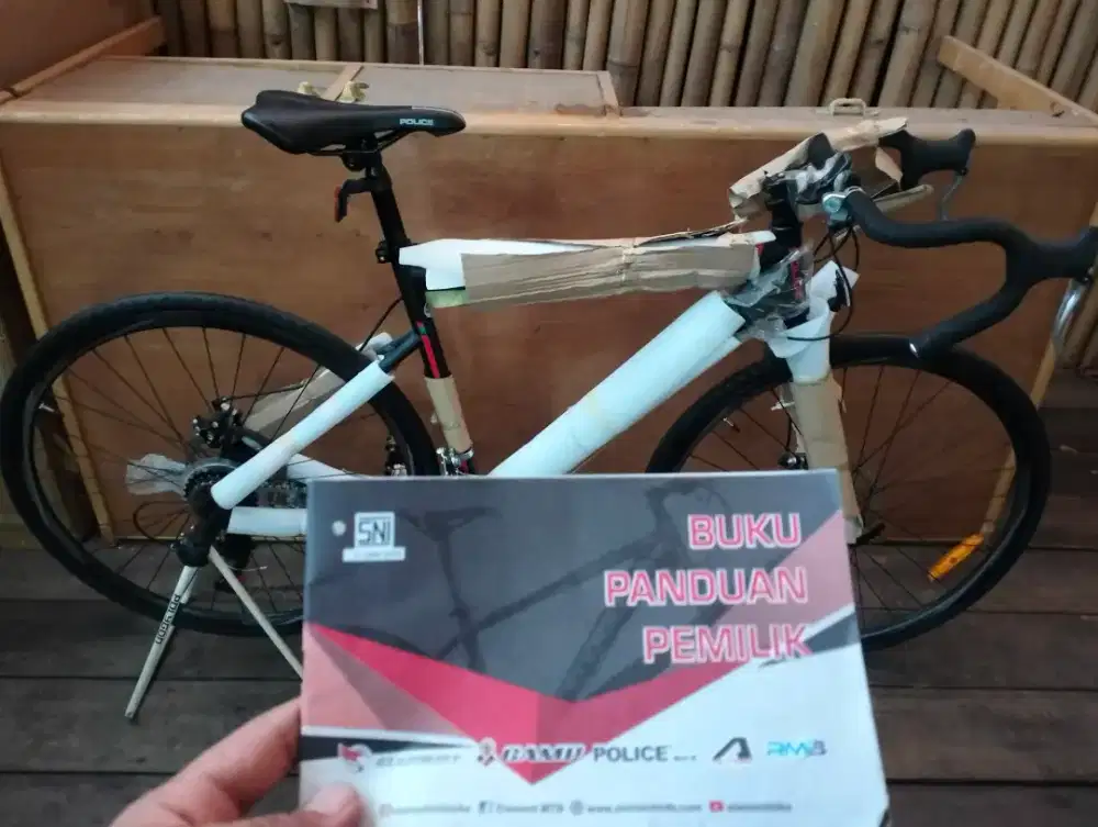 Roadbike Police Toronto (baru)