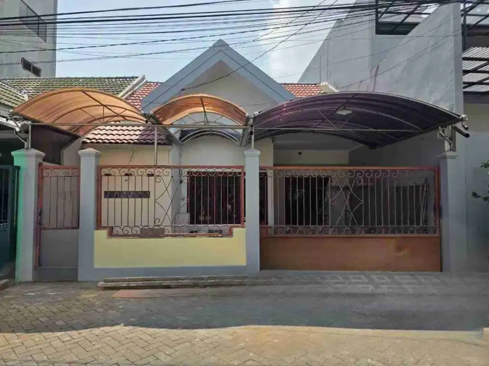 Jual Dibawah Harga Pasar Lebak Indah Sudah Direnovasi