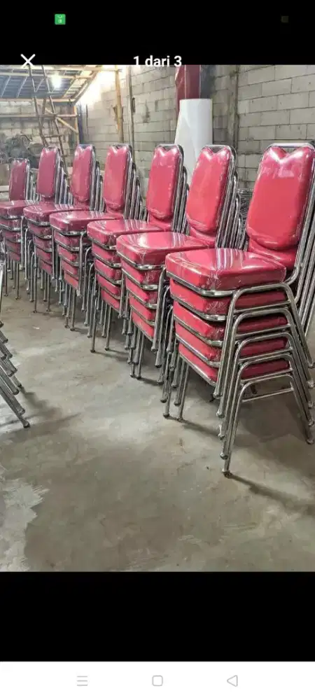 Kursi susun model Futura