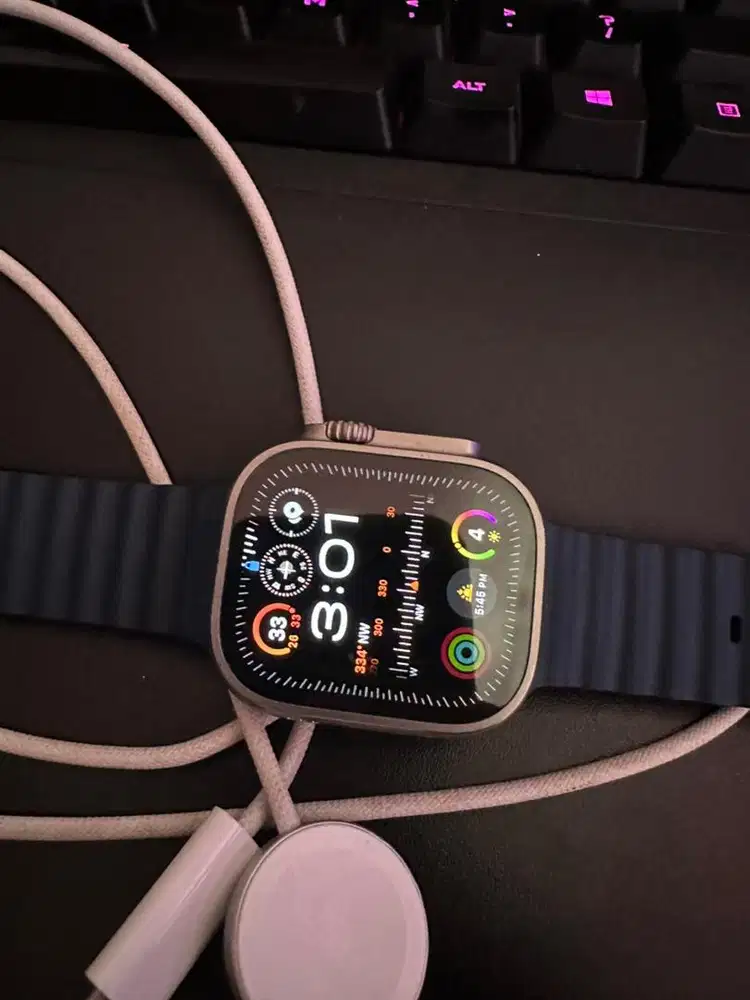 Apple watch ultra 2 49 mm Titanium Ocean Band