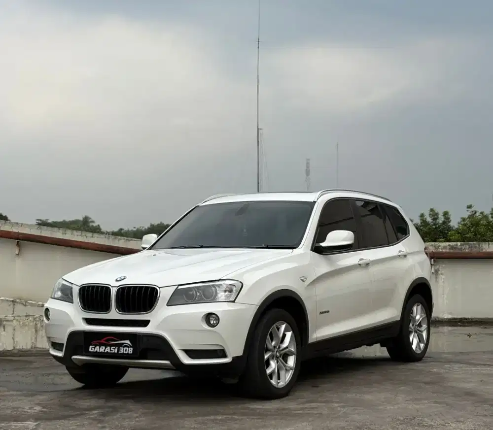 BMW X3 Xdriver 2.0 F25 AT Tahun 2012 Bensin Warna Putih KM 82 rb