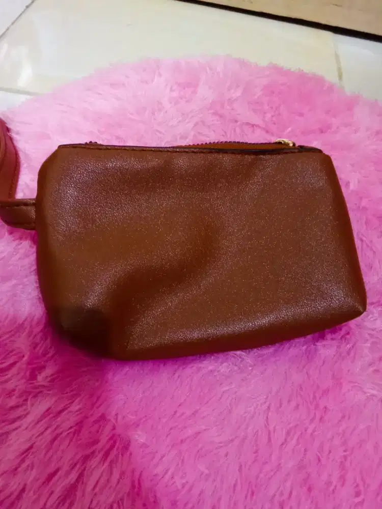 Pouch hp/dompet hp warna coklat