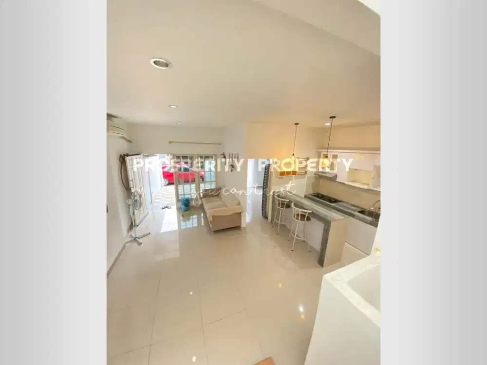 Rumah di Cluster Catalina Strategis di Gading Serpong Akses Jalan Raya Samping Mall Carstenz Bangunan 2 Lantai Siap Huni