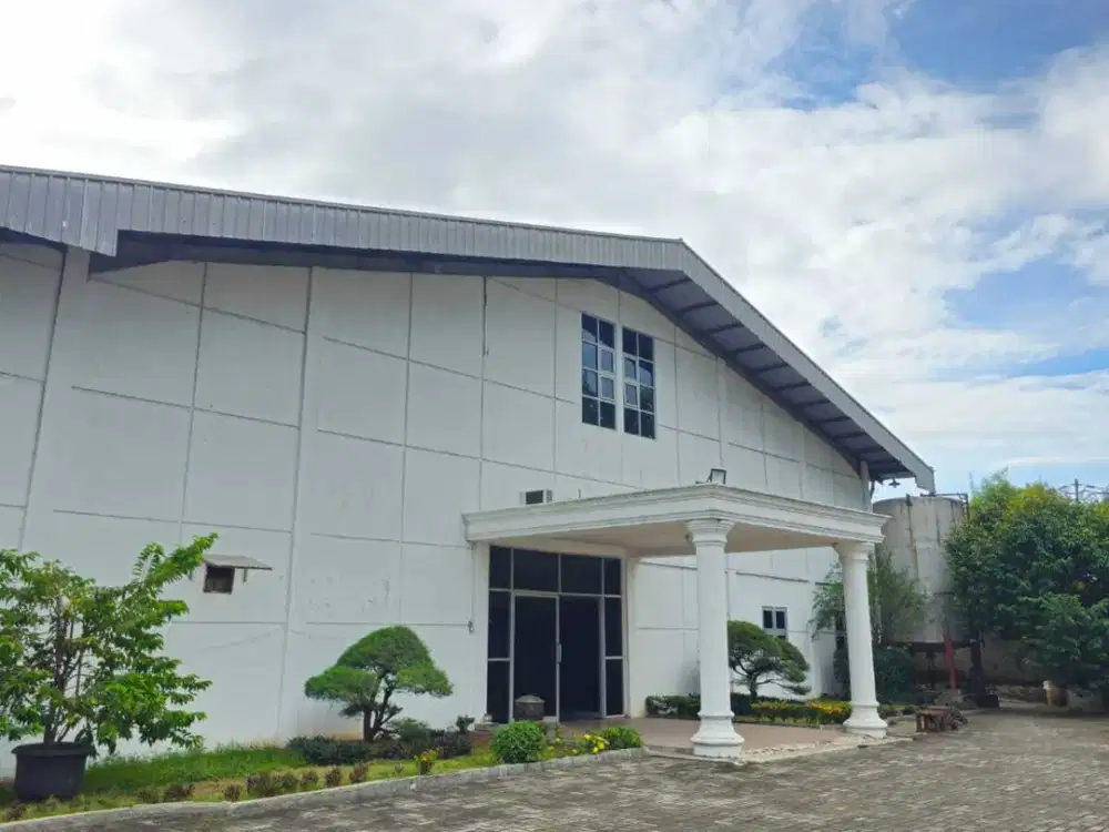 Pabrik Makanan Masih Beroperasi di Legok Tangerang