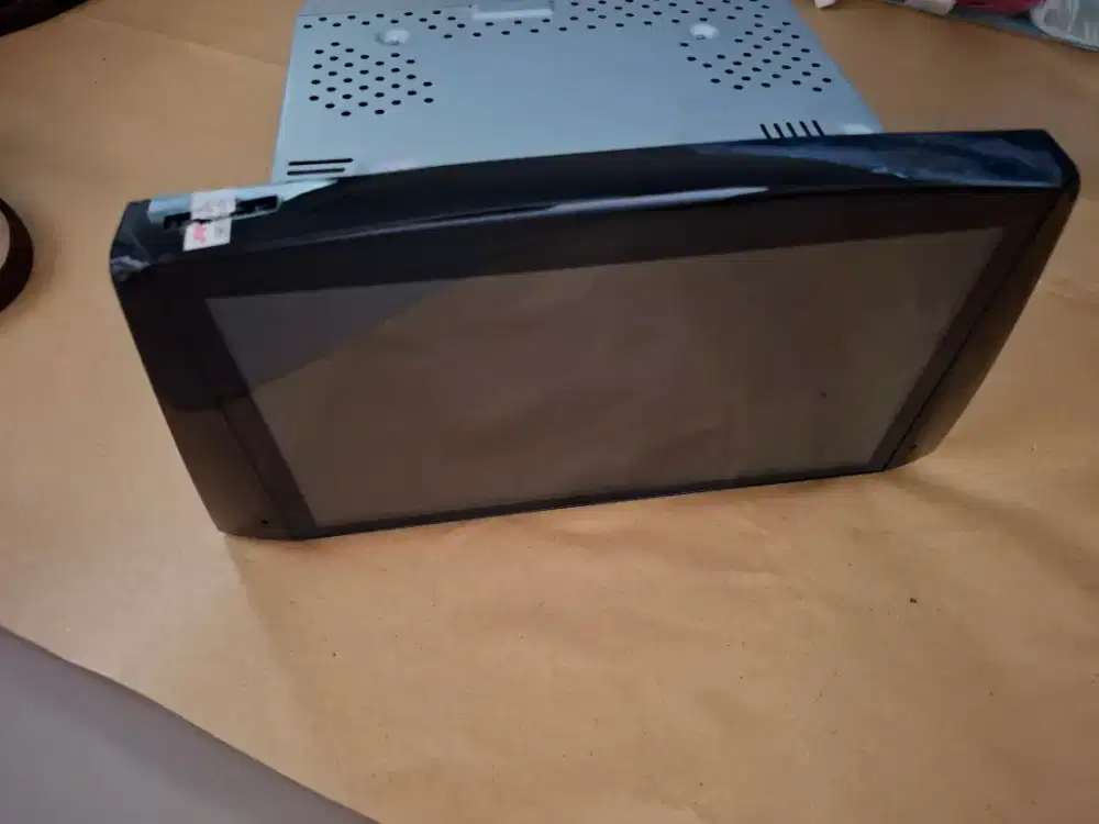 Head Unit JVC Suzuki Ertiga 2017