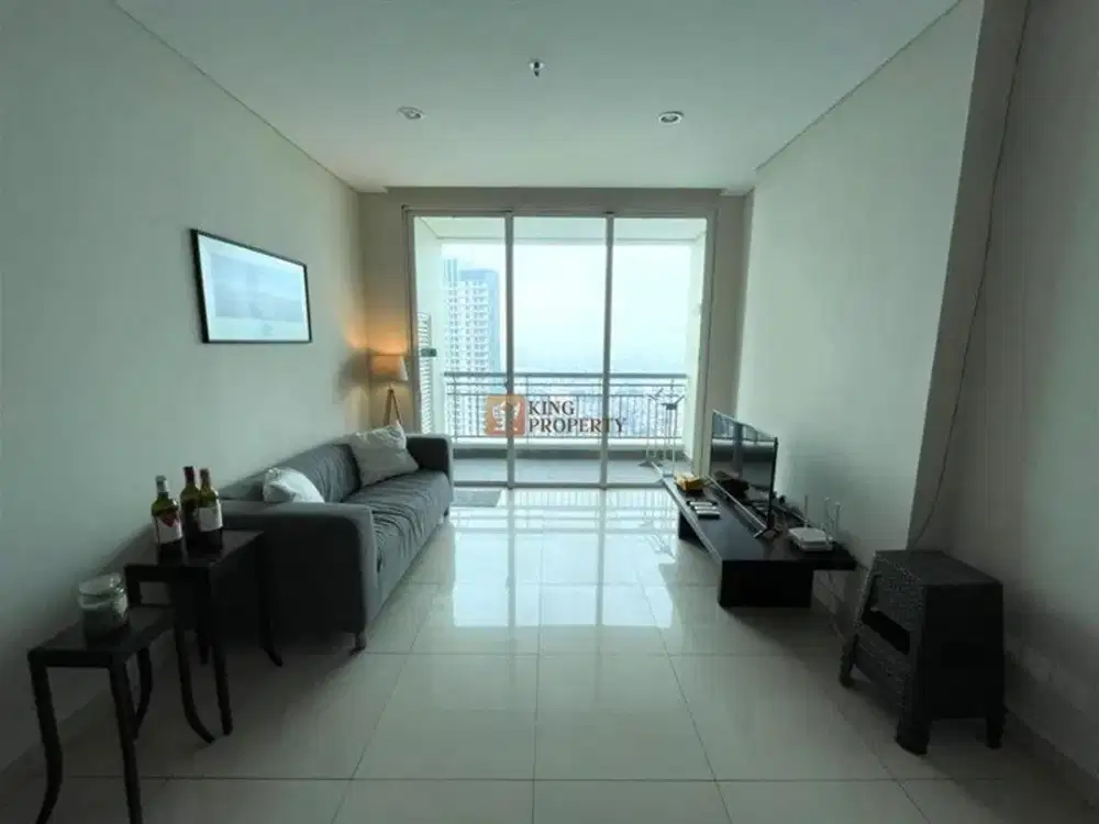 Langsung ke Mall Central Park Sewa 2BR Furnished Bagus Akses Kolam Renang, Gym Dekat ke Neo Soho, Taman Anggrek Central Park Residence