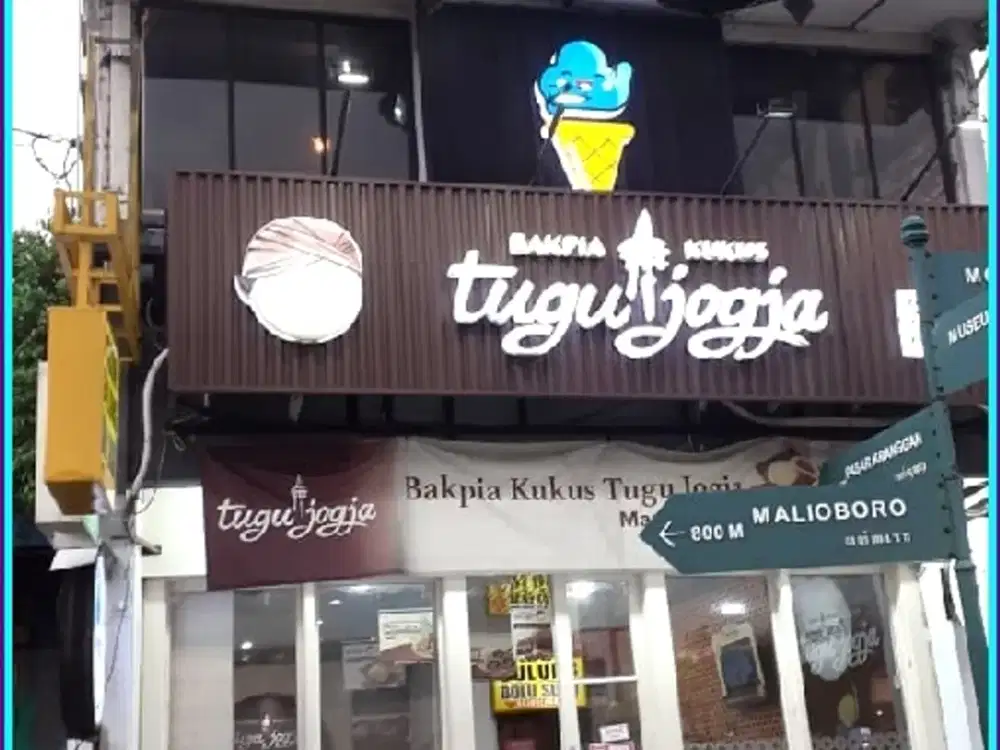 Rumah Toko View Tugu Jogja Hadap Timur