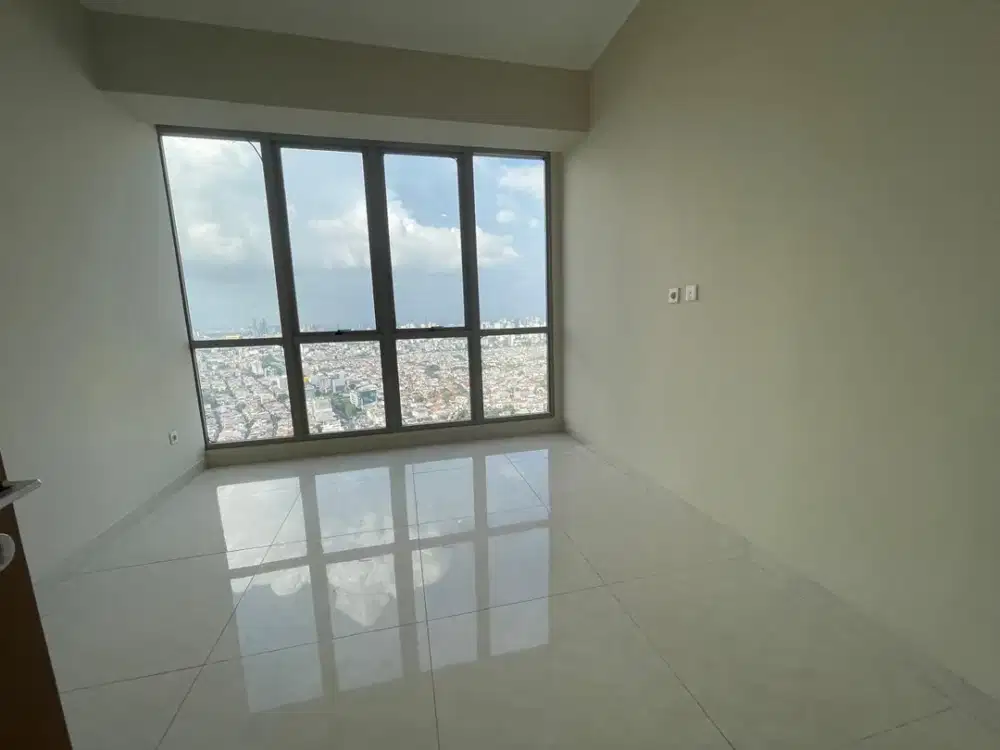 Dijual Taman Anggrek Residence 3+1BR Brand New