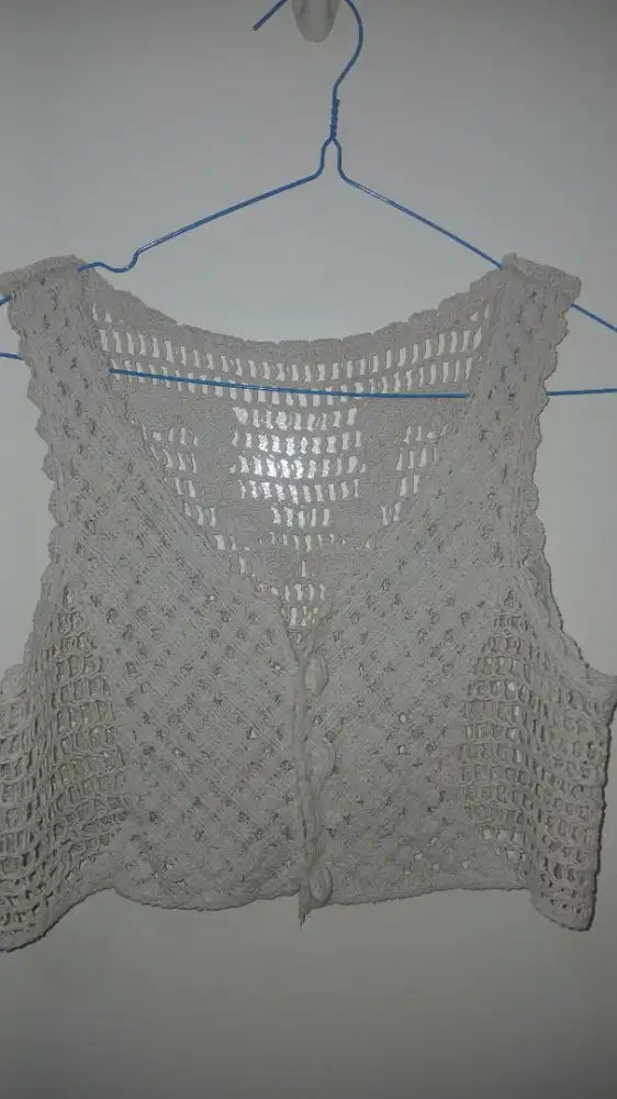 Vest Cream size M-L