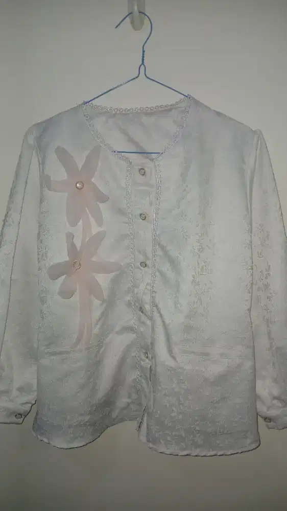 Atasan wanita untuk Kondangan/Casual