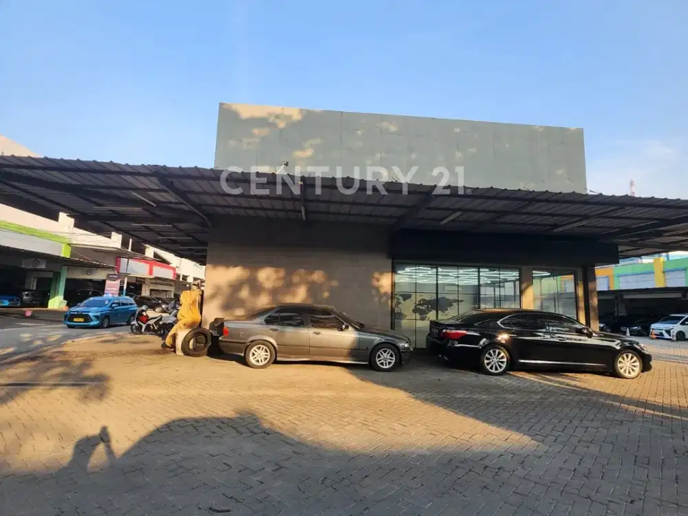 Showroom Mobil Luas 281 M2 Di Sunter, Jakarta Utara