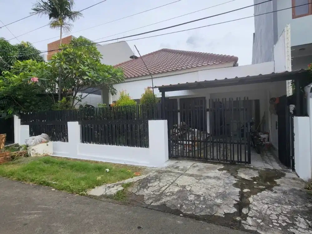 Disewakan Rumah Hadap Utara Di Kayu Putih, Jakarta Timur