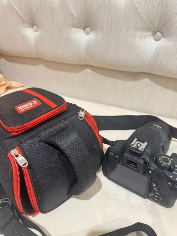 Dijual Camera Canon EOS 700D