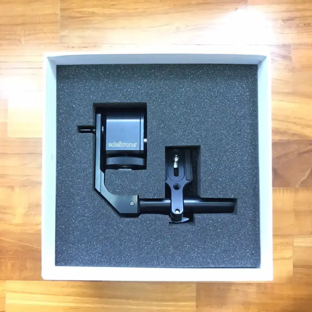 Edelkrone Monitor Holder Dudukan