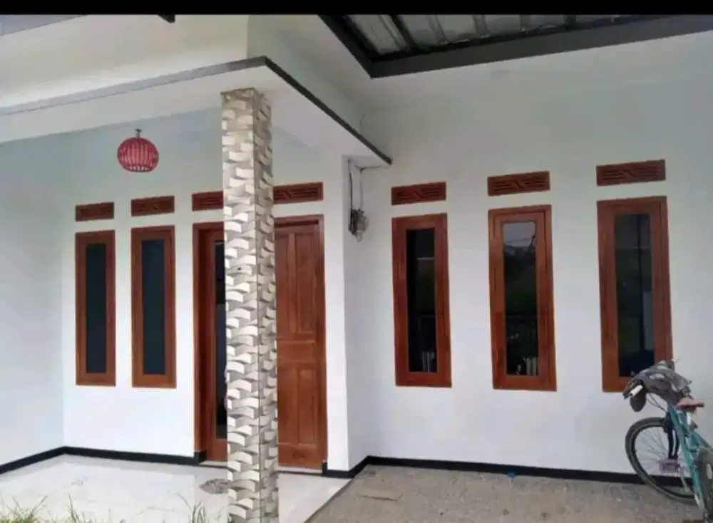 Rumah idaman keluarga dibandung pake bata merah