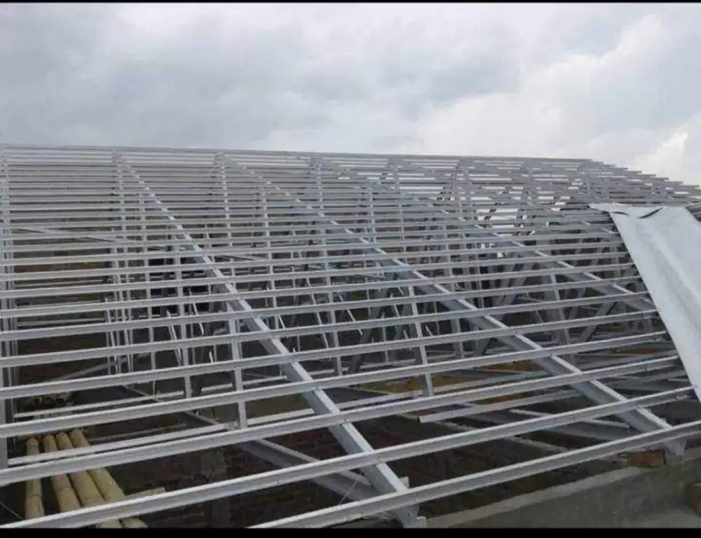 Rangka atap galvalum