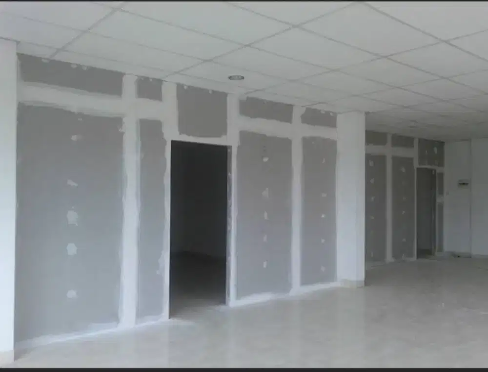 dinding partisi gypsum dan kalsyboard