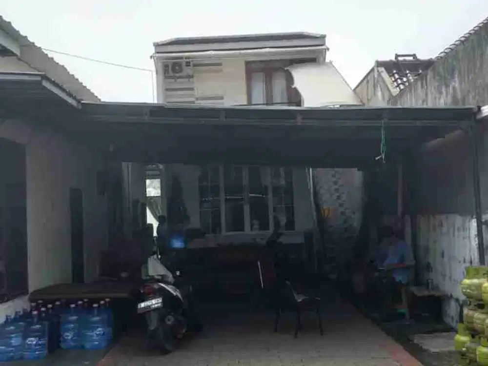 Jual Cepat Rumah dengan halaman Luas di Jagakarsa
