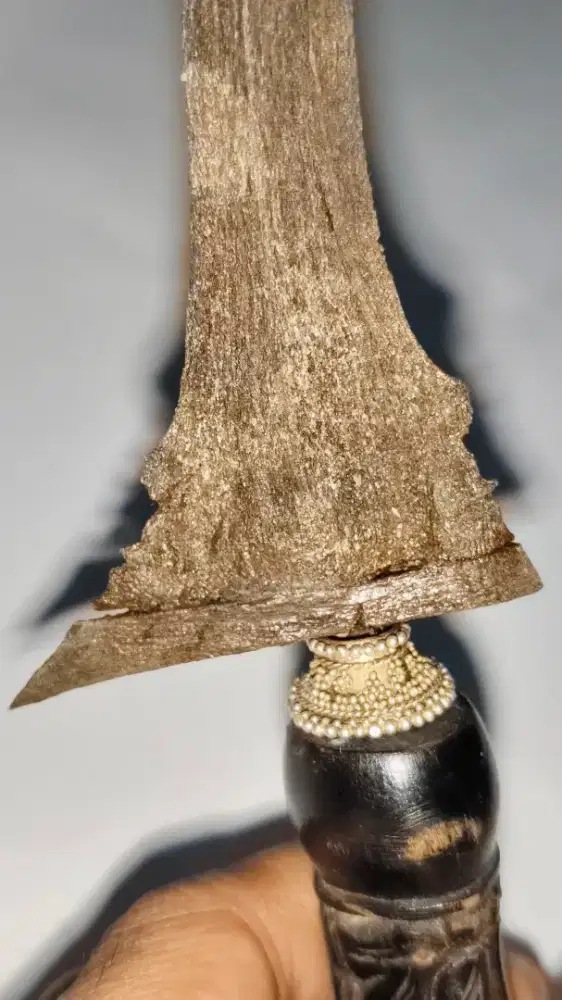 Putut kembar patrem sepuh peninggalan