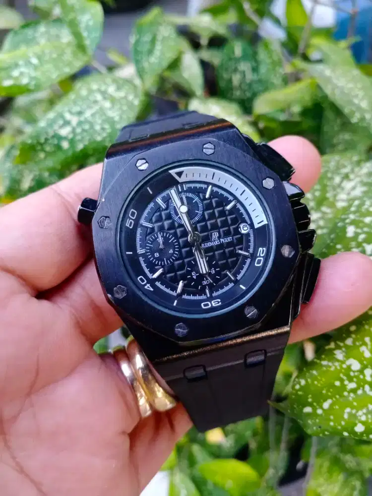 Jam tangan pria Audemars pigeut