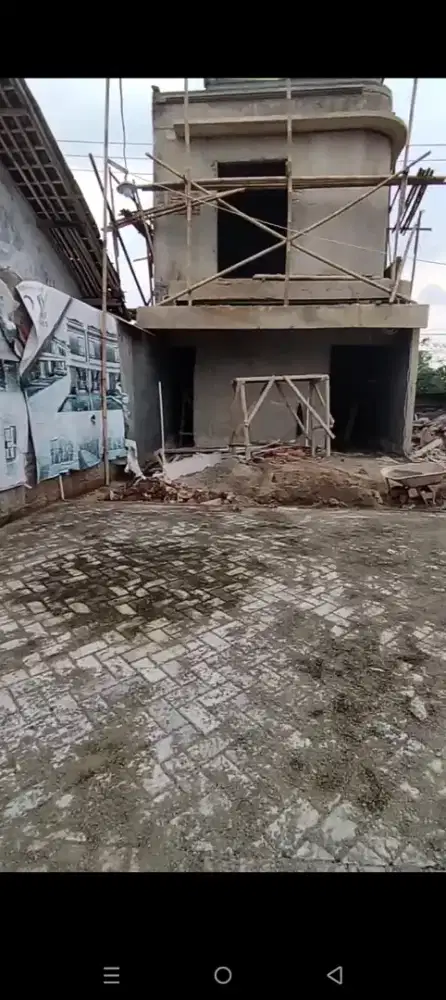 Siap huni, sangat dekat dengan pintu tol cimanggis