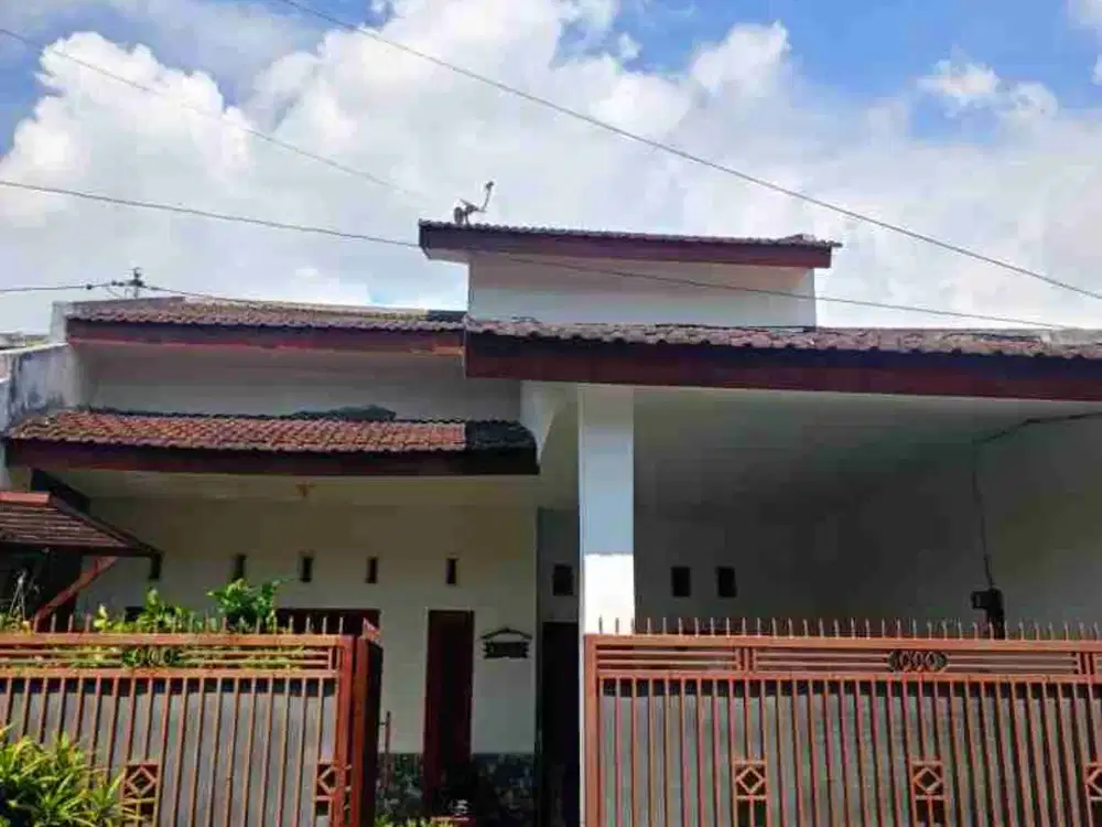RUMAH PERUMAHAN SAWOJAJAR SATU KOTA MALANG
