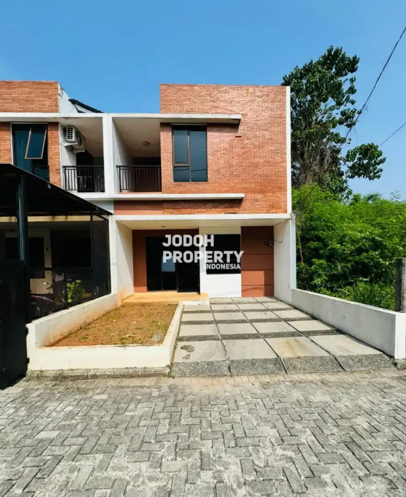 FREE BIAYA BIAYA DIJUAL RUMAH DILEGOSO CIRENDEU