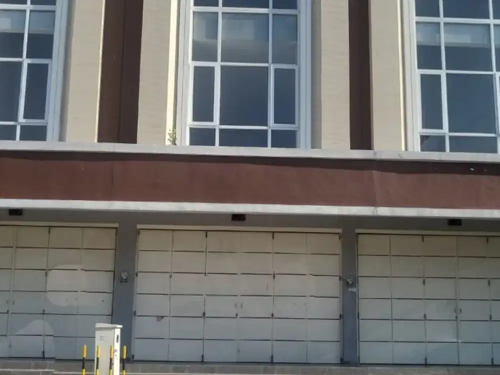 Ruko Siap pakai,cocok usaha dan kantor Adivasa daerah Tanah Mas – 10821