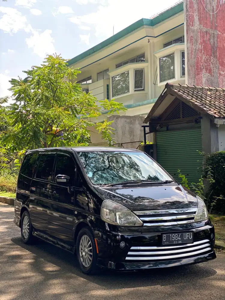 Istimewa Nissan Serena Autech 2010