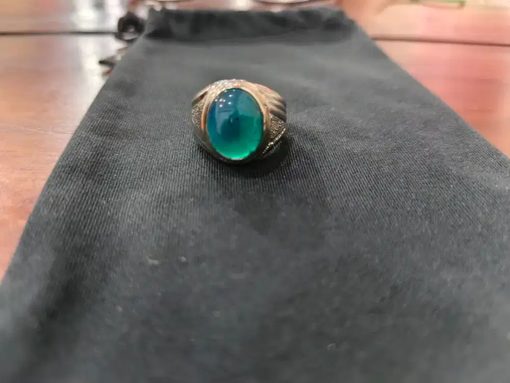 Batu bacan kantoran