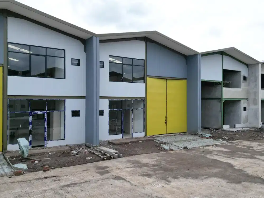 Gudang Ready Unit di Industri Manis Jatake Strategis dekat Karawaci