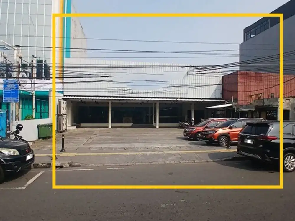 Disewakan Standalone Building , Luas 450m2 di Rawamangun, Jakarta Timur