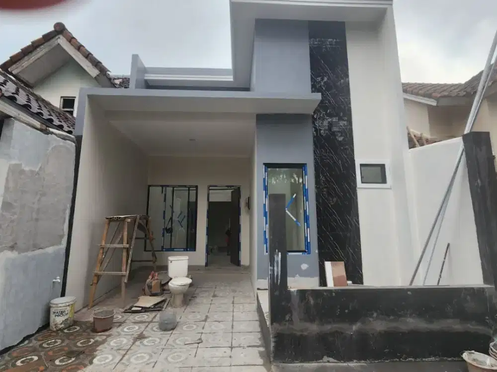 Rumah Baru Taman Puspa Citra Raya Depan Taman