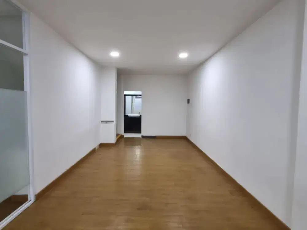 DIJUAL RUKO GALERI MEDITERANIA 2 HADAP JALAN RAYA