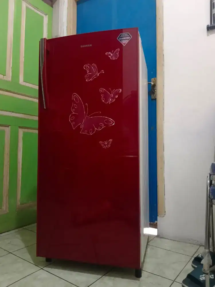 Kulkas Sanken  Diamond 1 pintu, Merah maroon