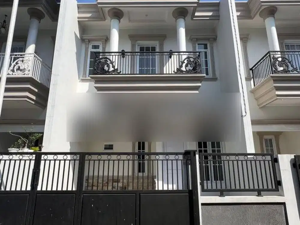 Rumah cantik moderen dekat stasiun di Kalimulya Cilodong Depok