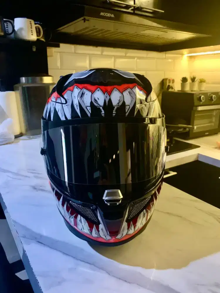 HELM Motor Fullface HJC RPHA VENOM 2