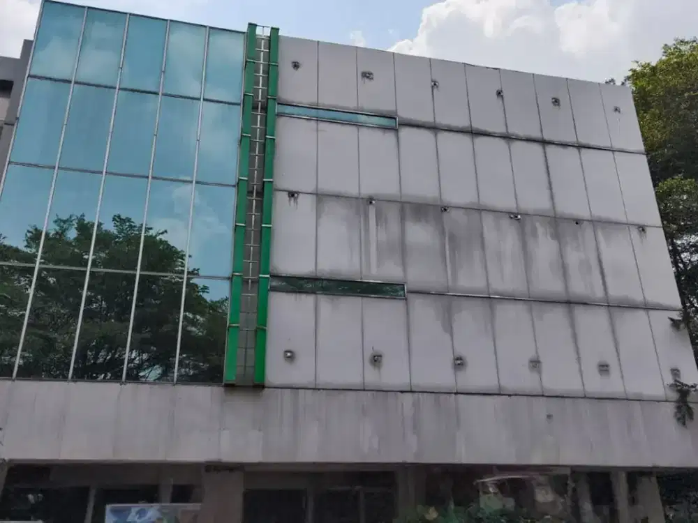 Disewakan Ruko Town Center alam sutera  lokasi paling depan !!