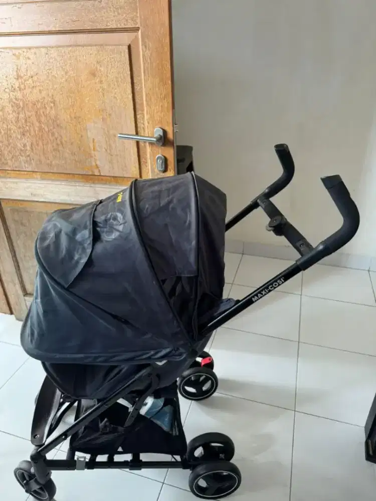 STROLLER Maxi-Cosi Mara Brave Graphite