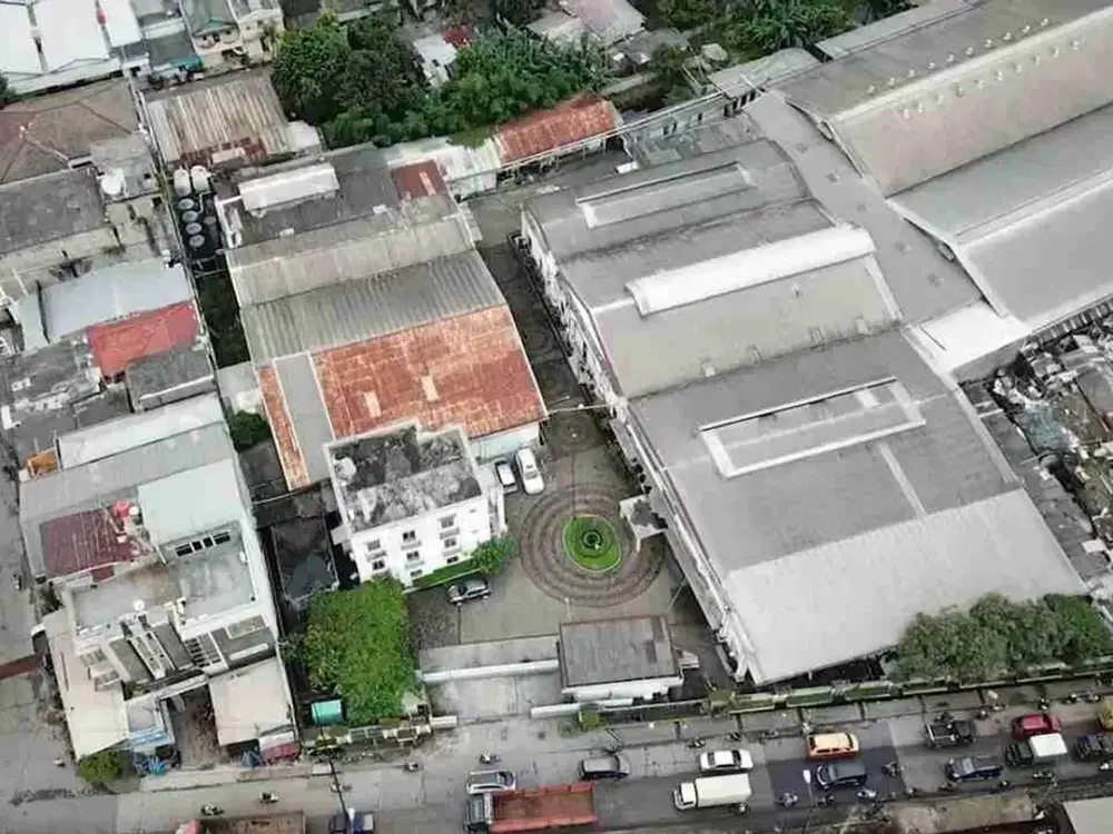 Dijual Pabrik Strategis di Priuk, Tangerang - Banten. Akses Container