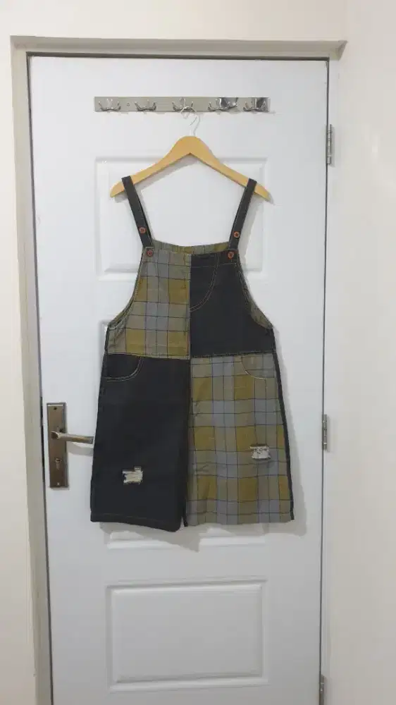 Jumpsuit pendek jumbo