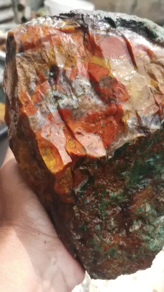 Batu Pancawarna Kristal