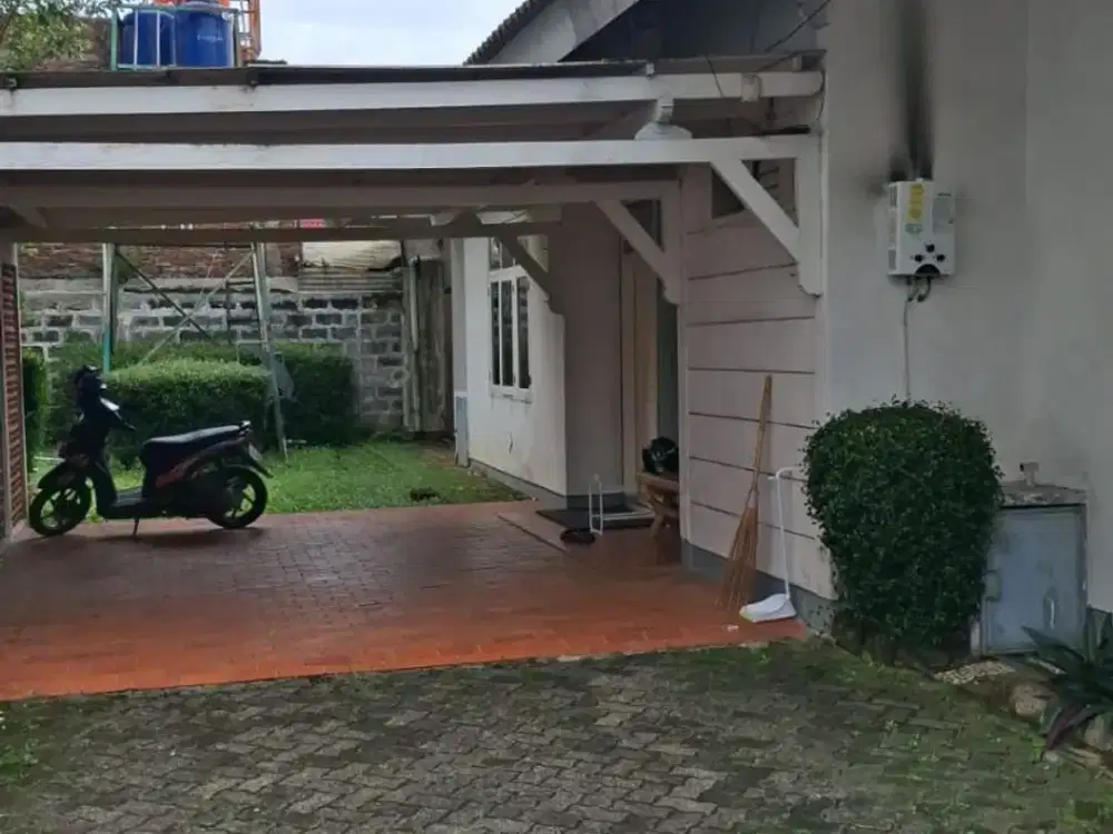 Dijual Rumah Villa Cantik Di Dago Bandung Siap Huni