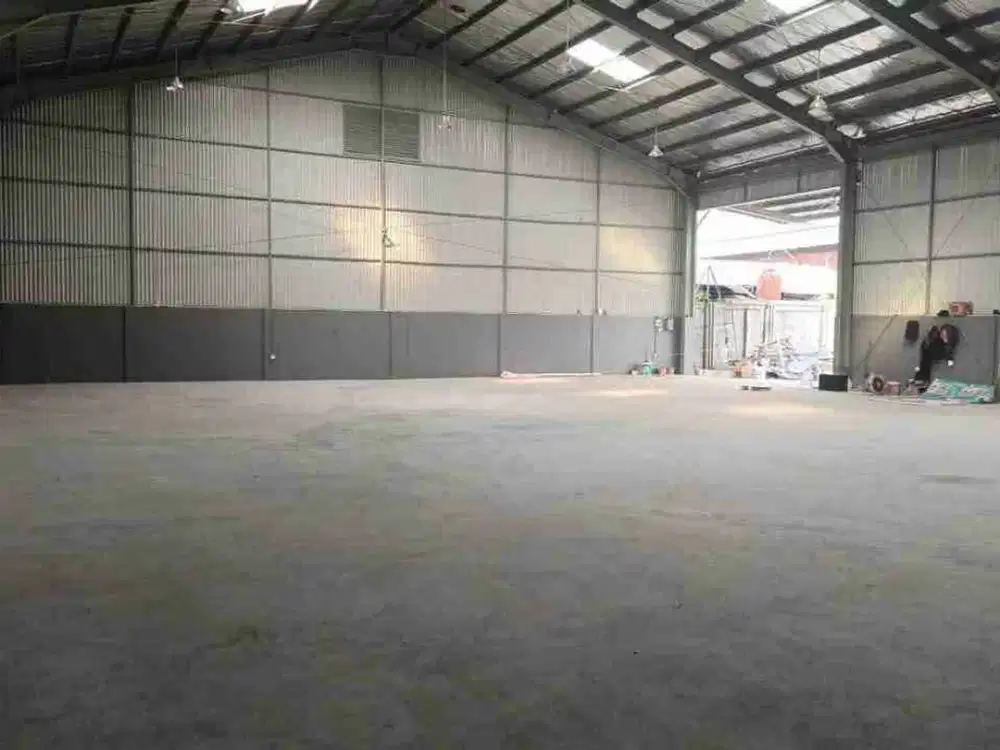 Disewakan Gudang Baru Jalan Raya Bogor km. 37 kel. Sukamaju, Kec. Cilodong, Kota Depok