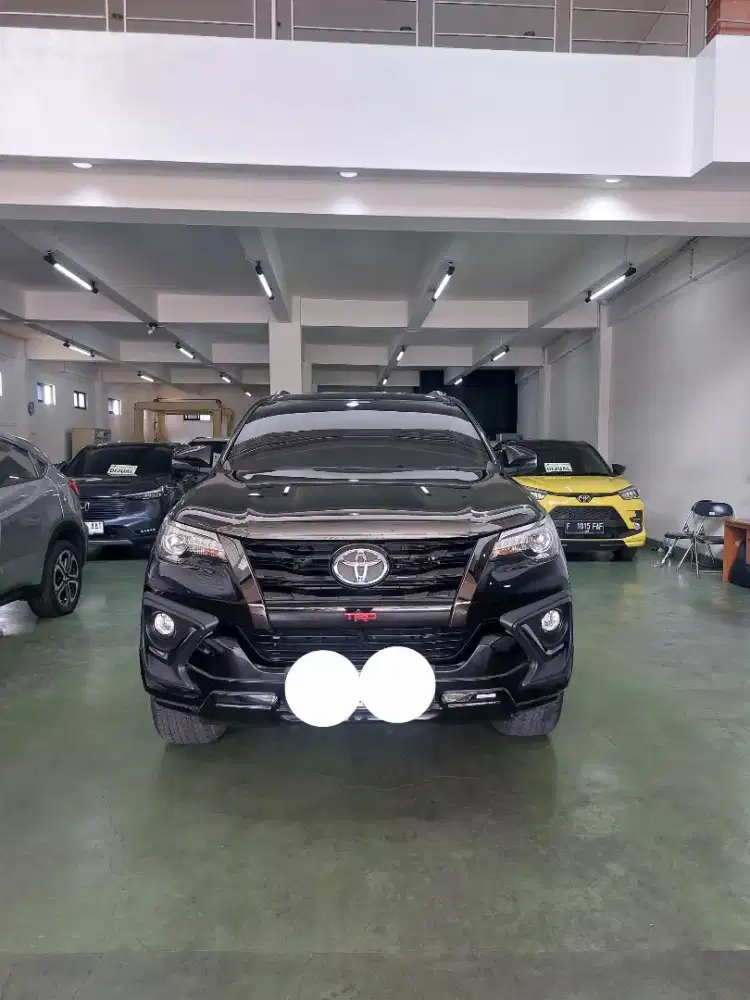 TOYOTA FORTUNER TRD MATIC/AT SOLAR 2020