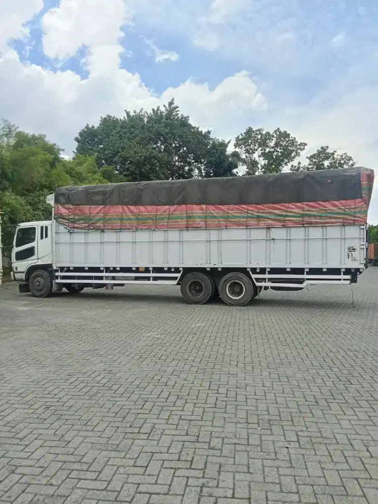 Mencari pekerjaan sebagai supir