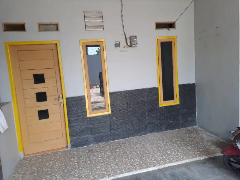 Disewakan kontrakan petakan tigaa petak  LIMO DEPOK