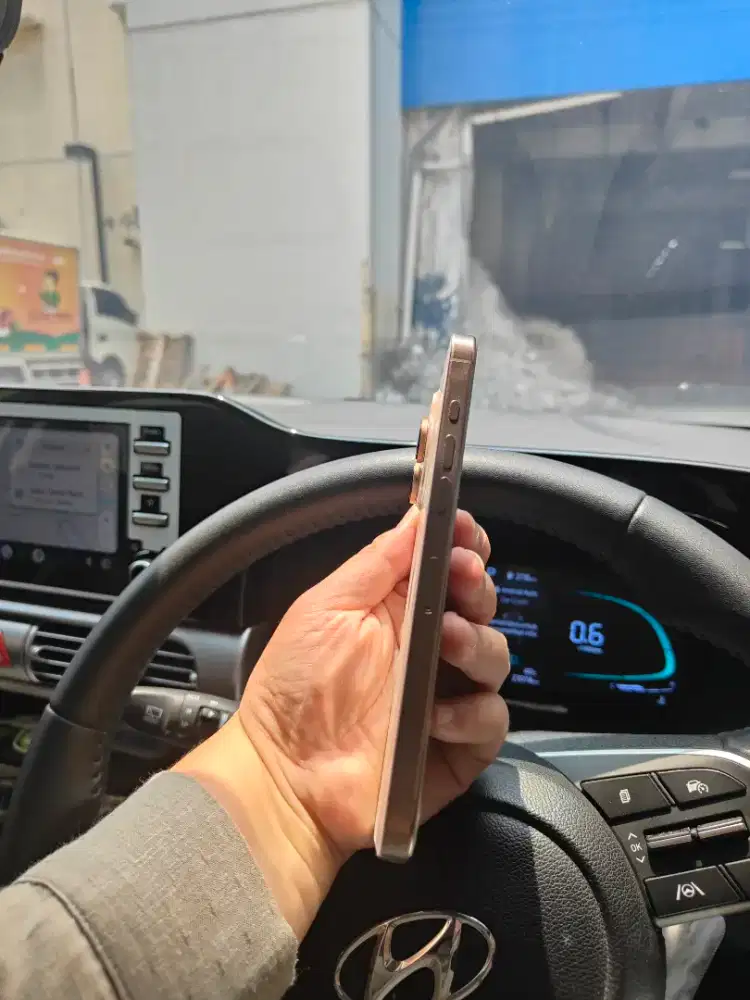 Dijual iPhone IPHONE 16 PRO MAX 256GB DESERT
TITANIUM Kondisi GRESS