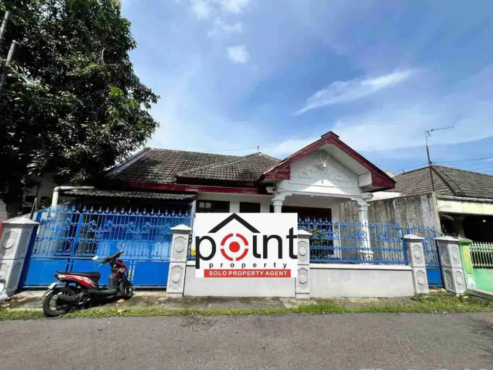 rumah murah luas dekat the park mall solo baru